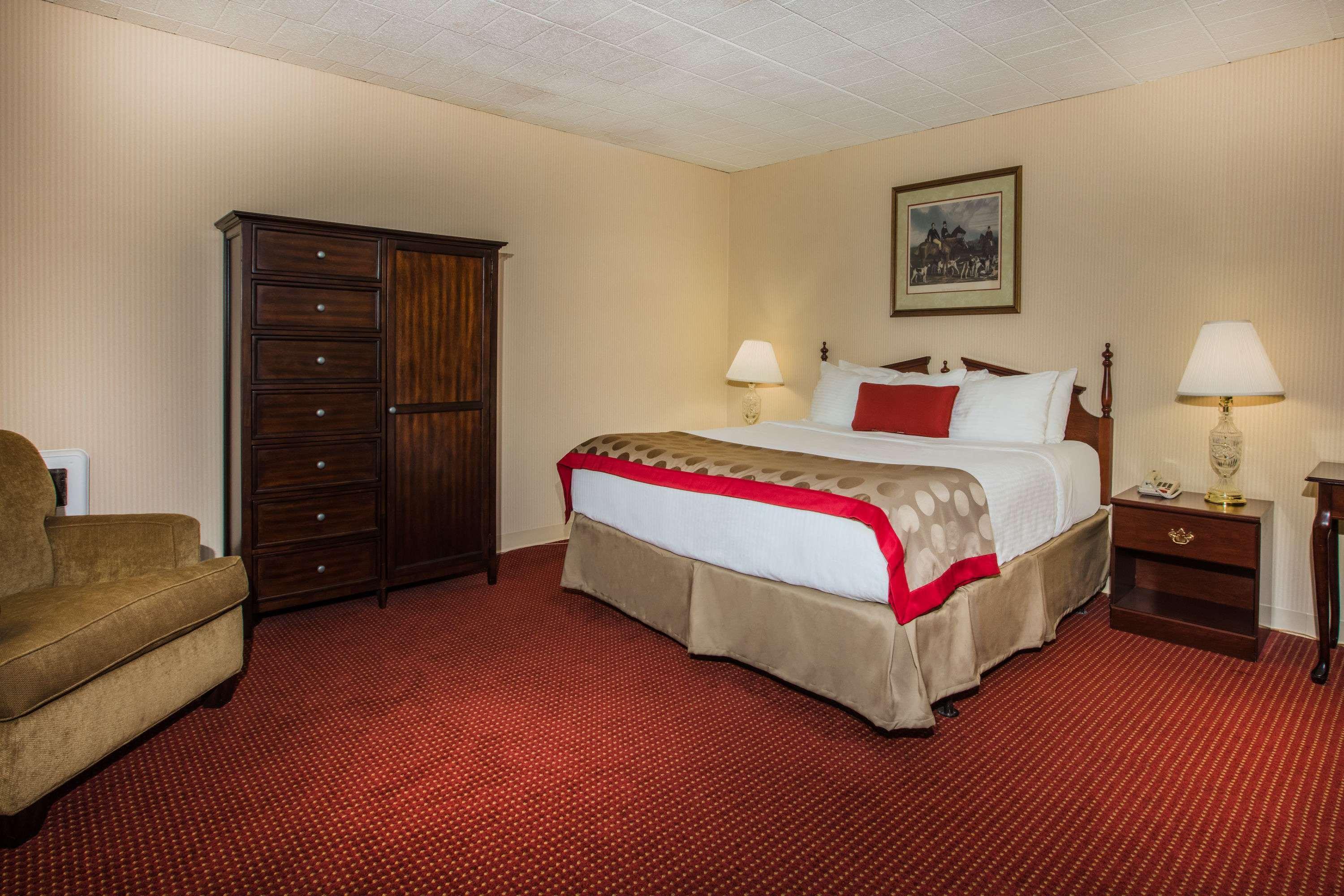 جناح ديلوكس بسرير كينج بغرفة نوم واحدة