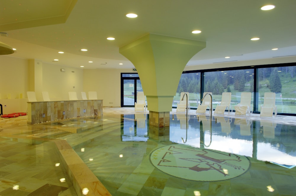 Th Madonna Di Campiglio Golf Hotel 29/74