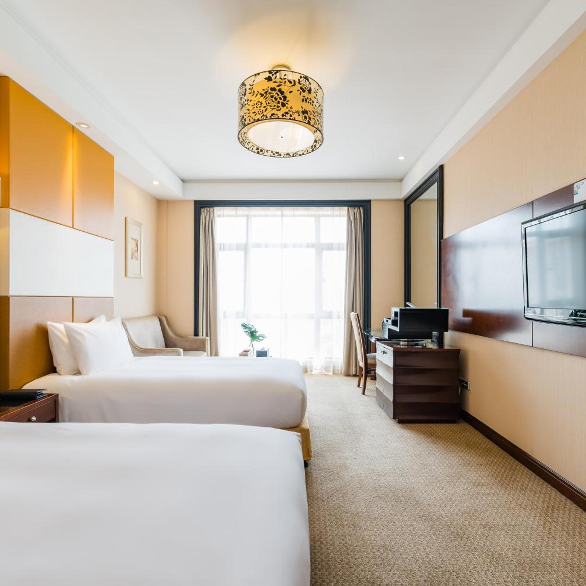 S&N Grand Hotel Chaohu 24/73