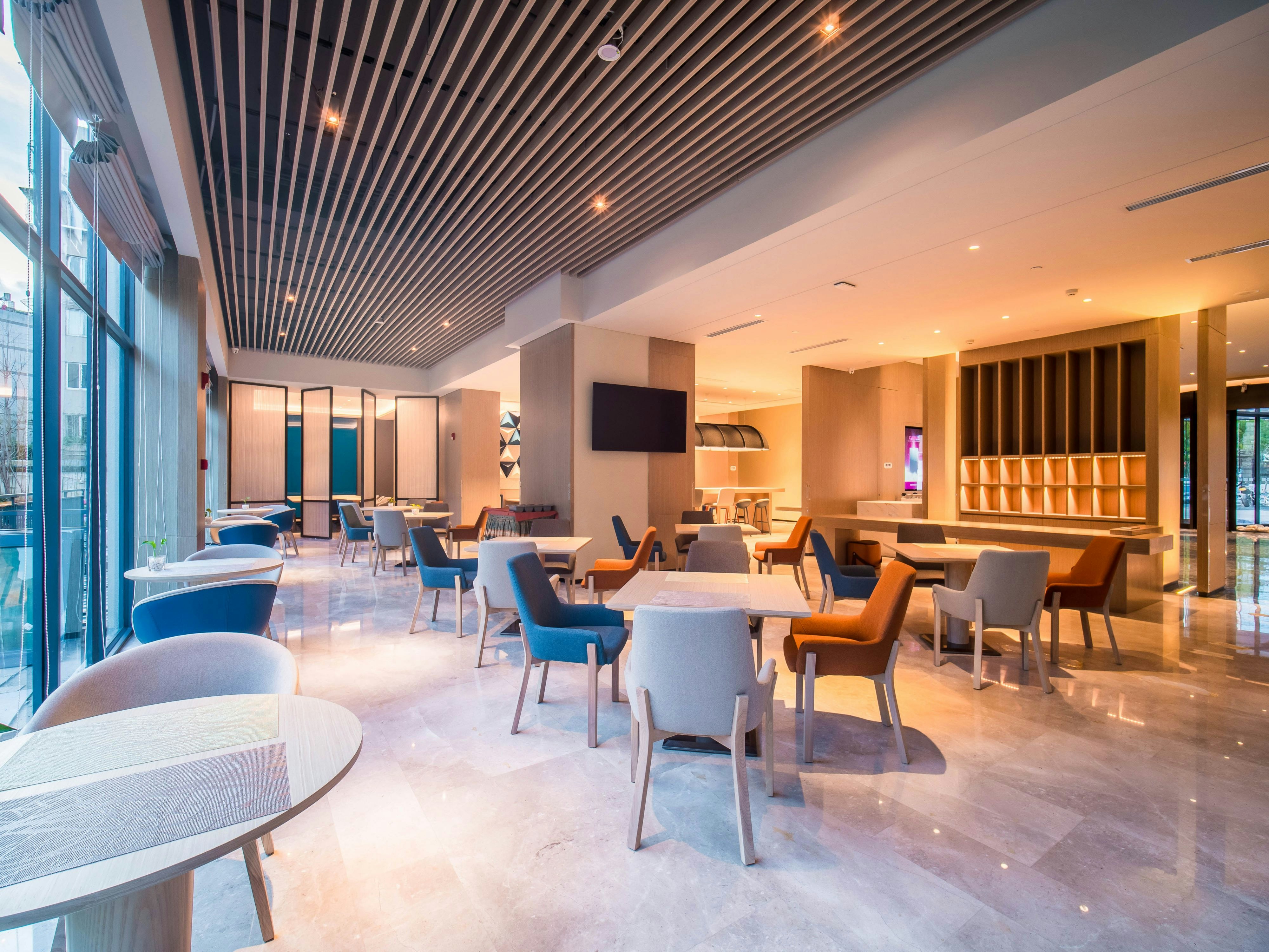 Holiday Inn Express Kunming West 29/49