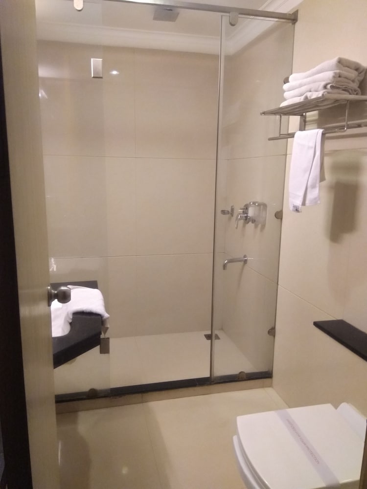 Hotel Rajshree 41/44