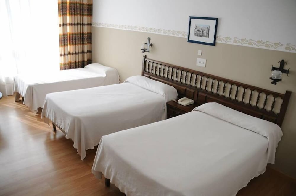 Hotel Eumesa 7/47