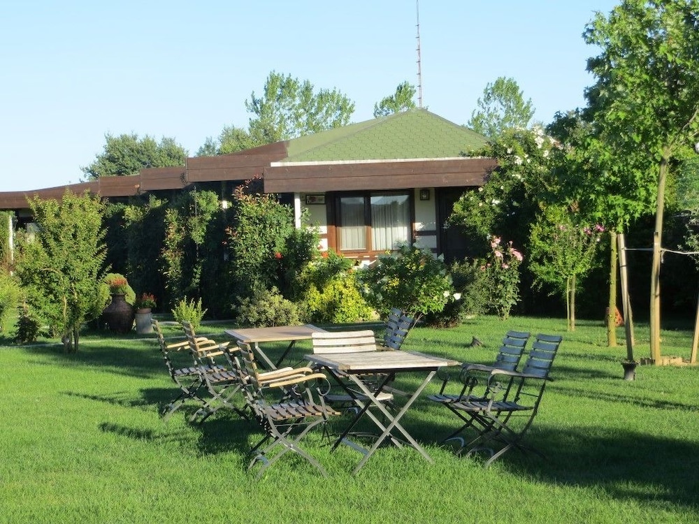 Riva's Club Hotel 39/50