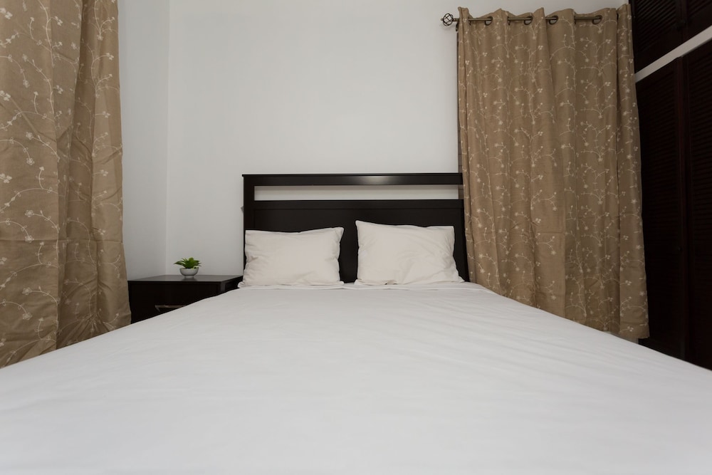 2 BEDROOMS, APARTMENT, MOUNTAIN VIEW