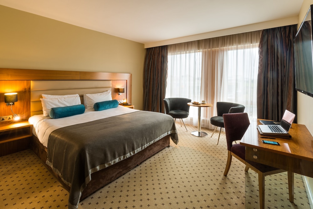 Athlone Springs Hotel 10/46