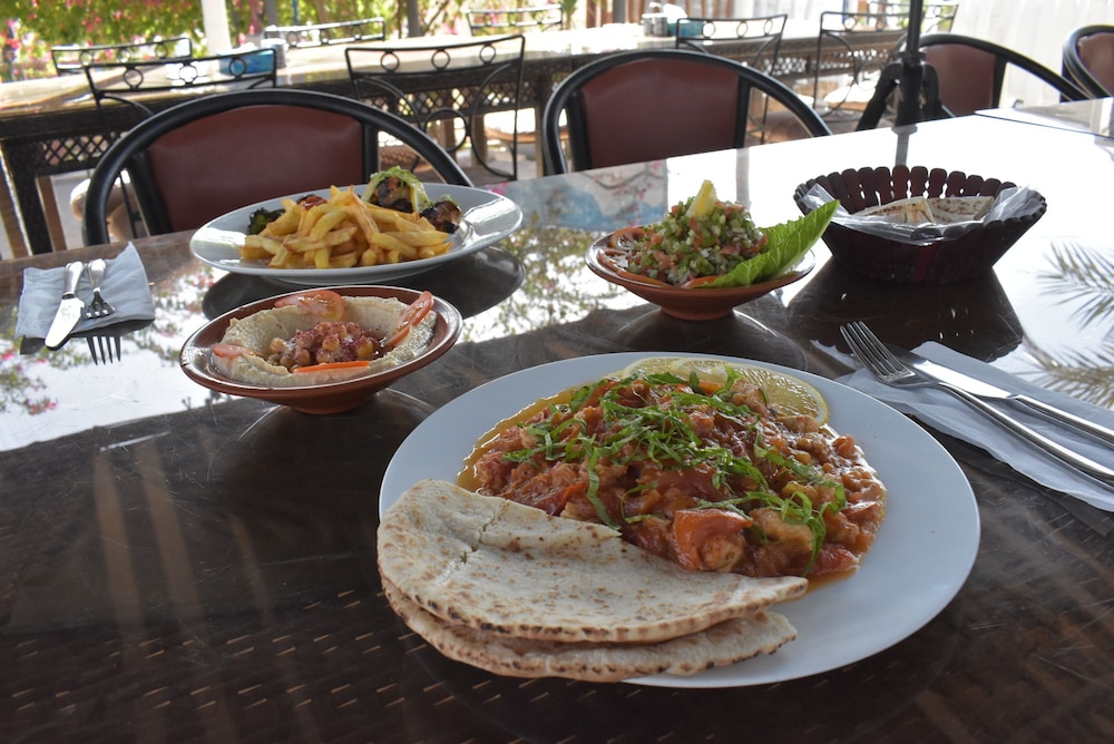 Bedouin Garden Village 50/68