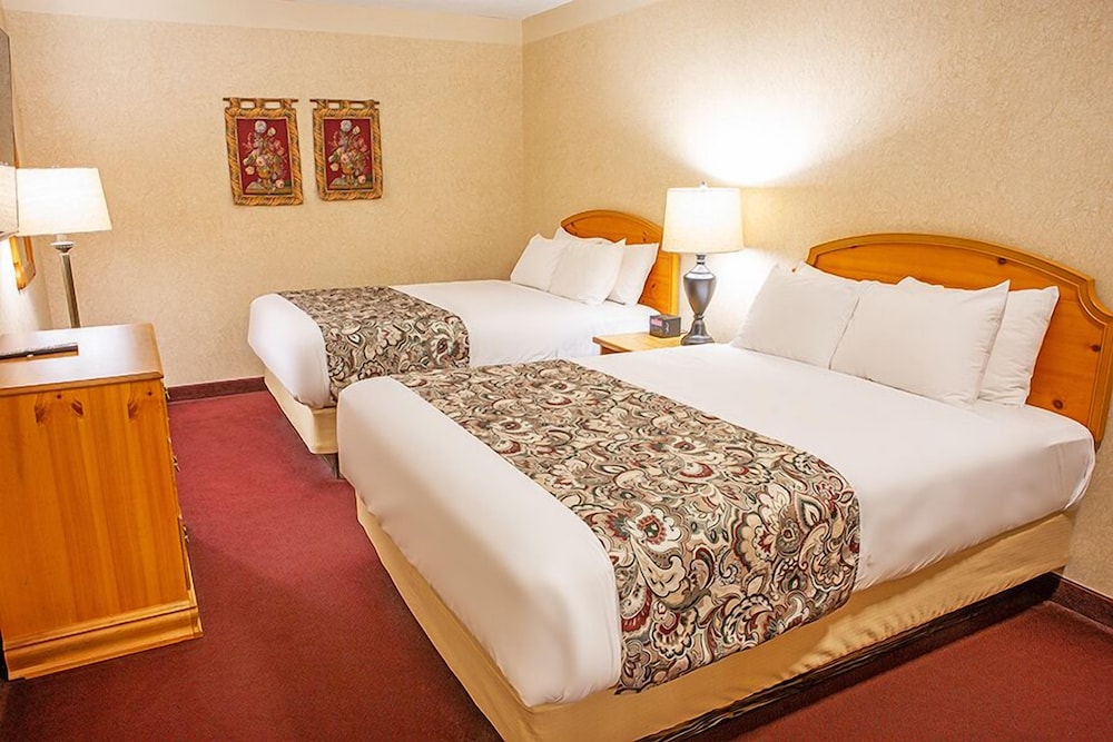 Bavarian Inn Lodge 14/64