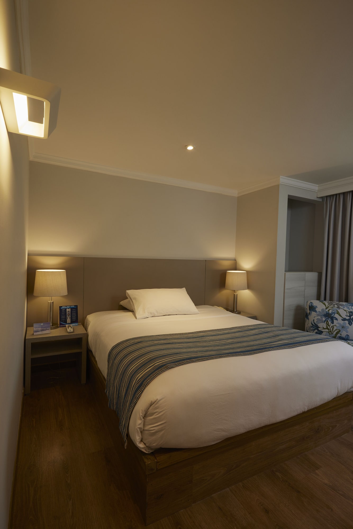 SUPERIOR, DOUBLE BED