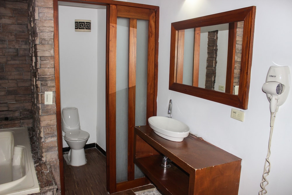 Hotel Natural Medellin 1/62