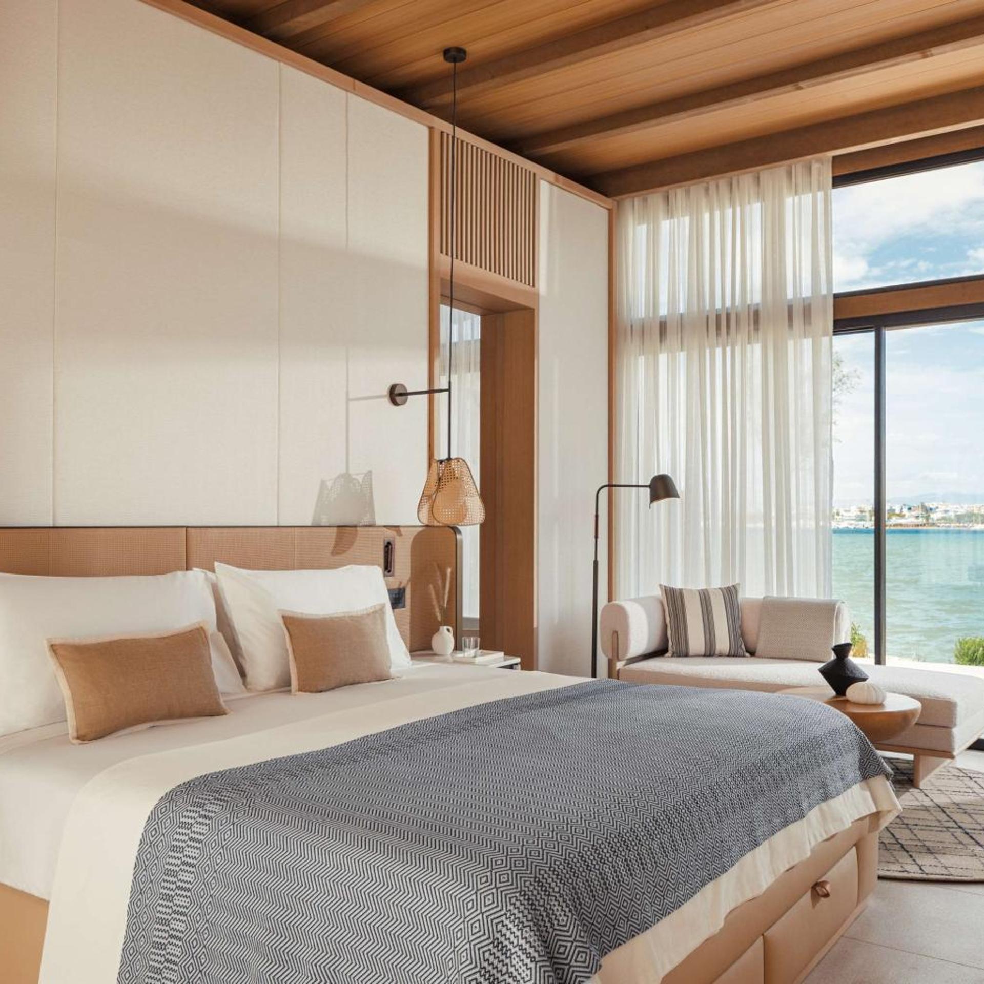 Riviera, Suite, King Bed, Sea Front, Private Pool