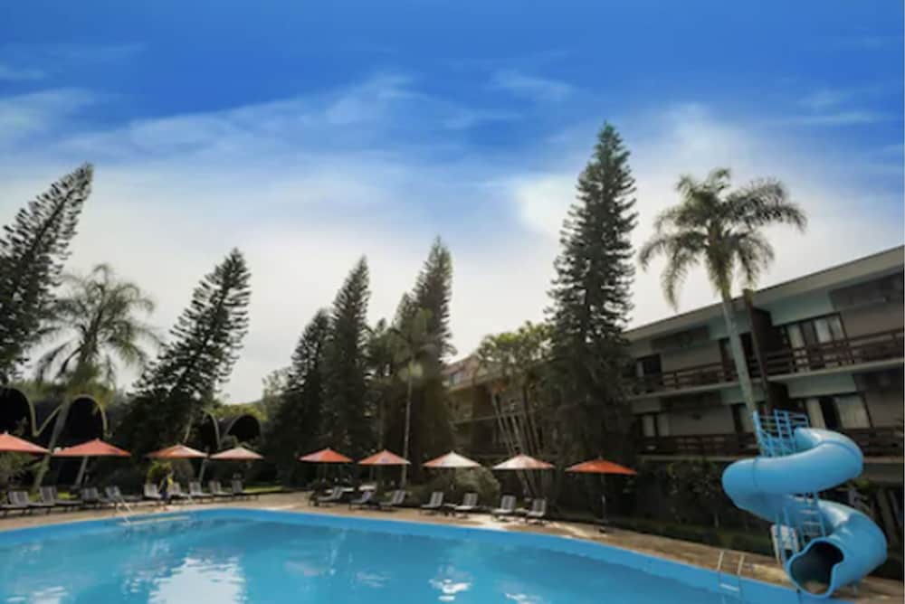 Hotel Internacional Gravatal 5/69