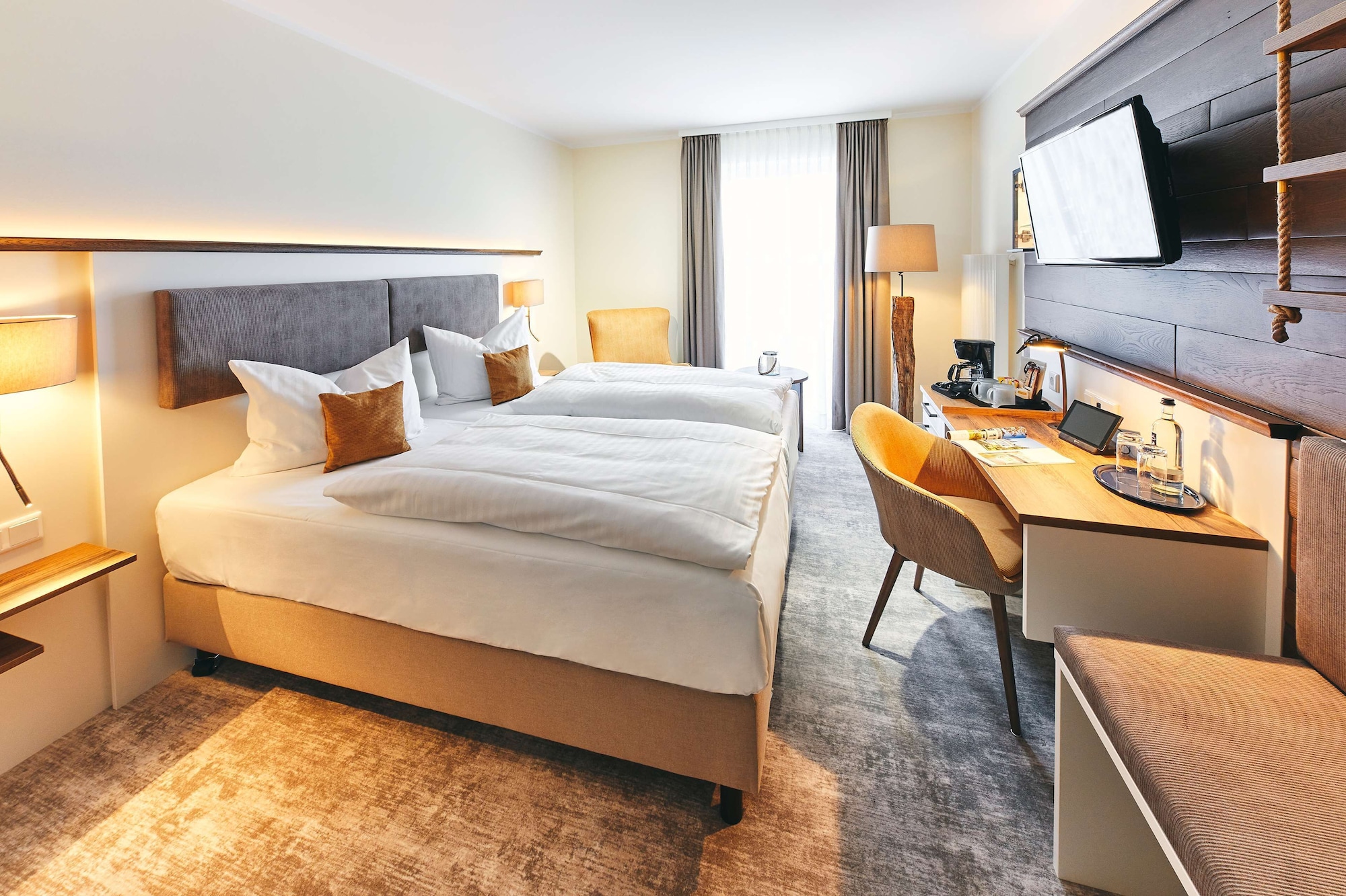 غرفة كومفورت بسرير كينج، Dorint Strandresort And Spa Ostseebad Wustrow 2/9
