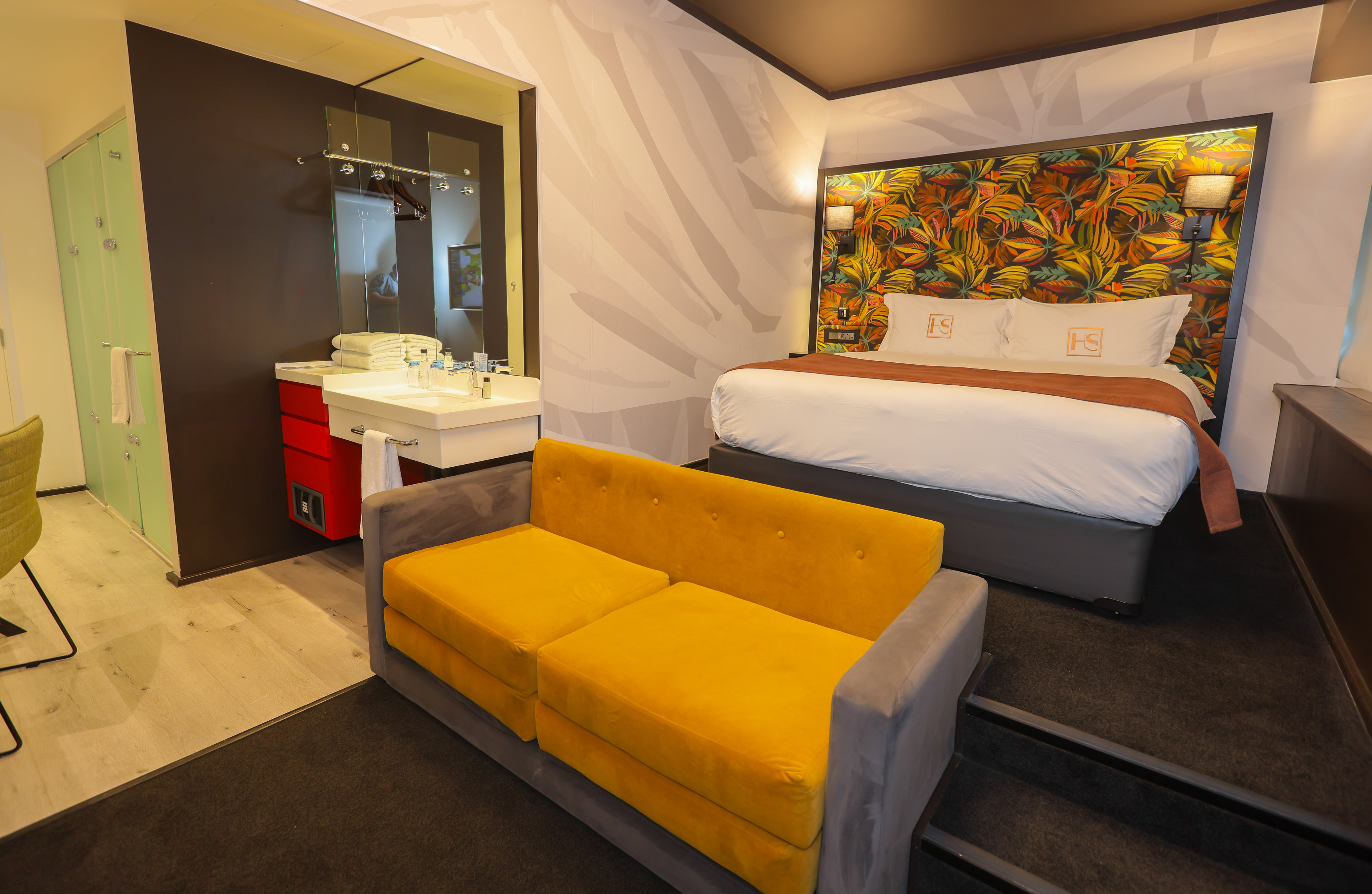 Hotel Sky Cape Town 25/50