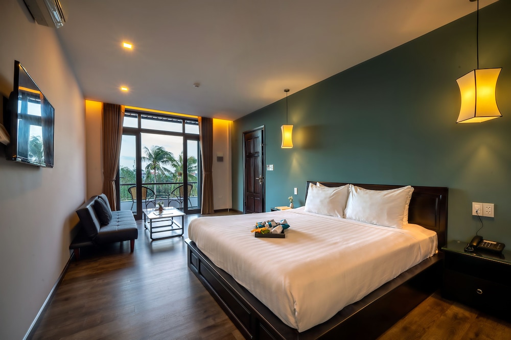 Serene River Villa 14/55