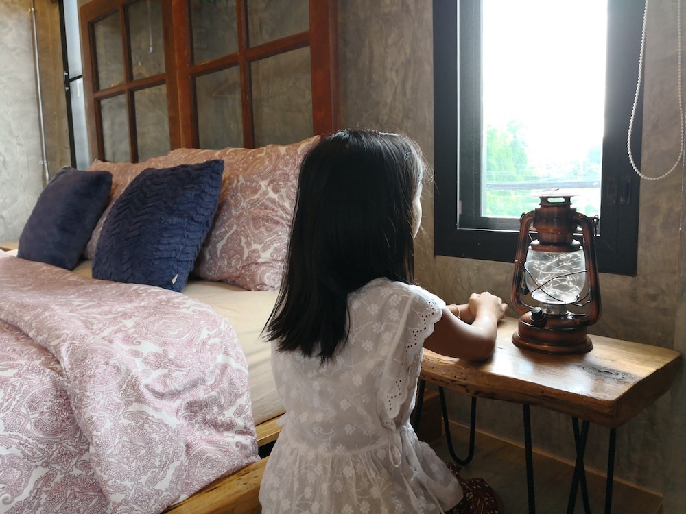 バーン カナリー 写真4