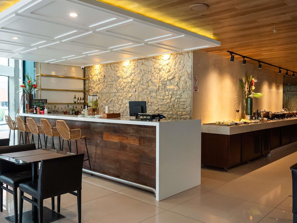 Mercure Belem Boulevard 10/75