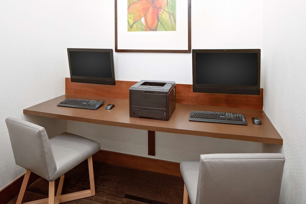 Hyatt Place Ontario/Rancho Cucamonga 26/33