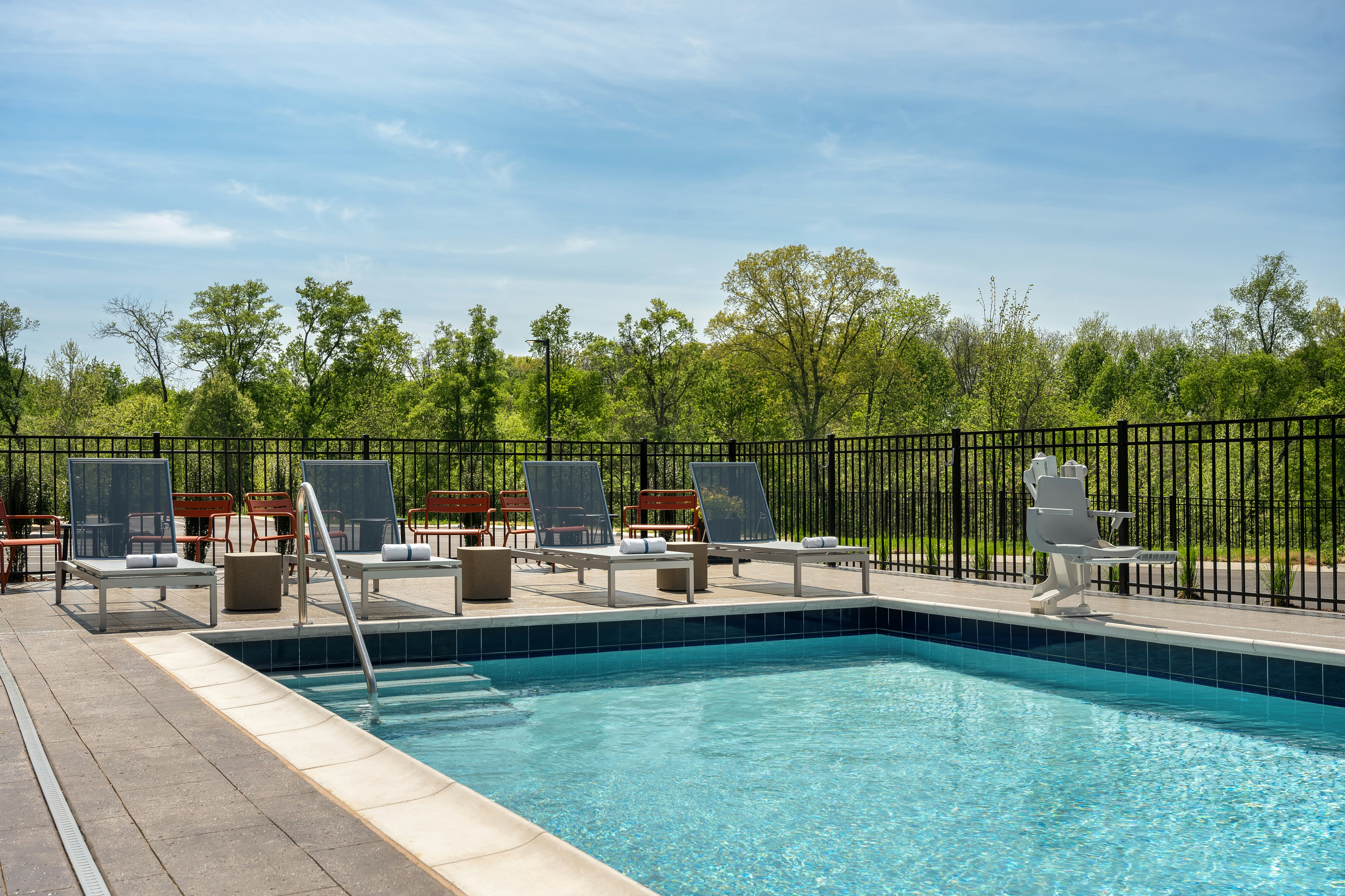 Hampton Inn by Hilton Lawrenceburg 20/21