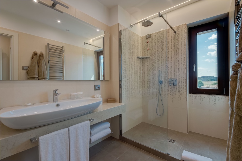 Borgo La Chiaracia Resort and Spa 3/77