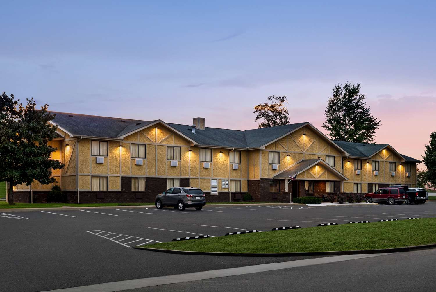 Super 8 by Wyndham Maysville KY 1/35