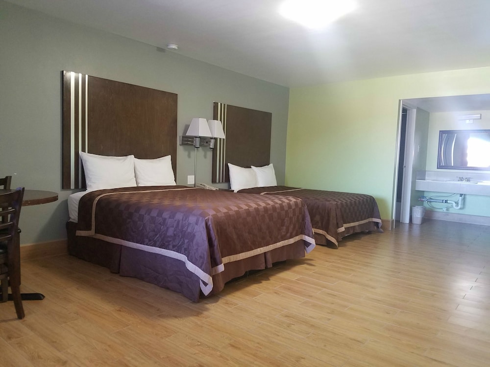 Americas Best Value Inn 2/11