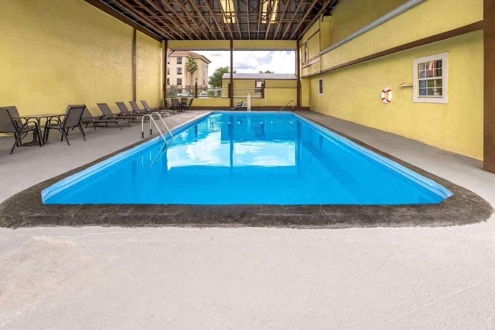 Quality Inn Waycross 35/58