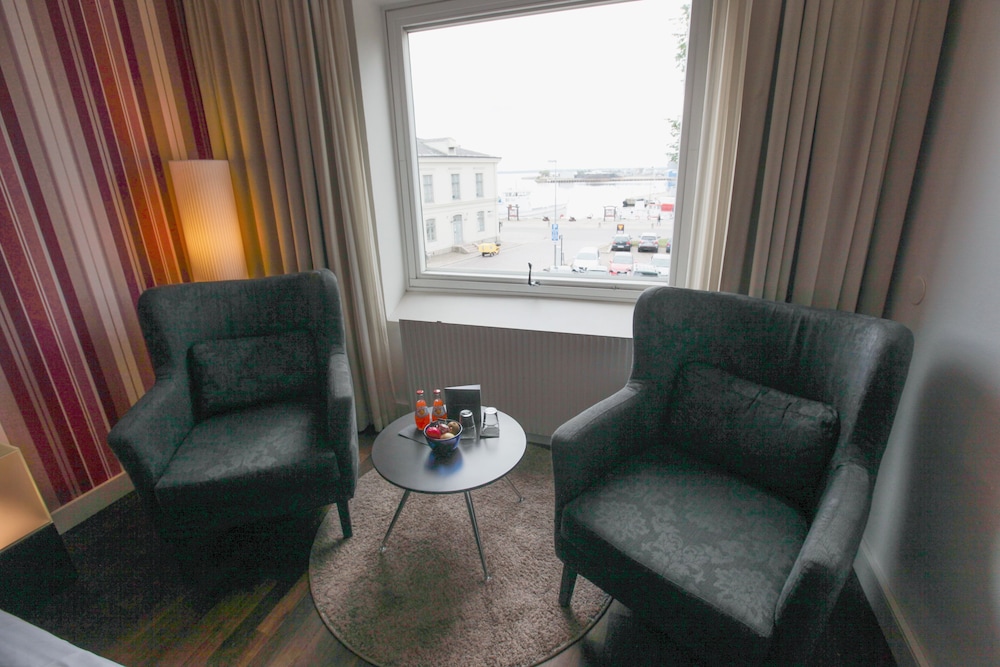 First Hotel Witt 49/67