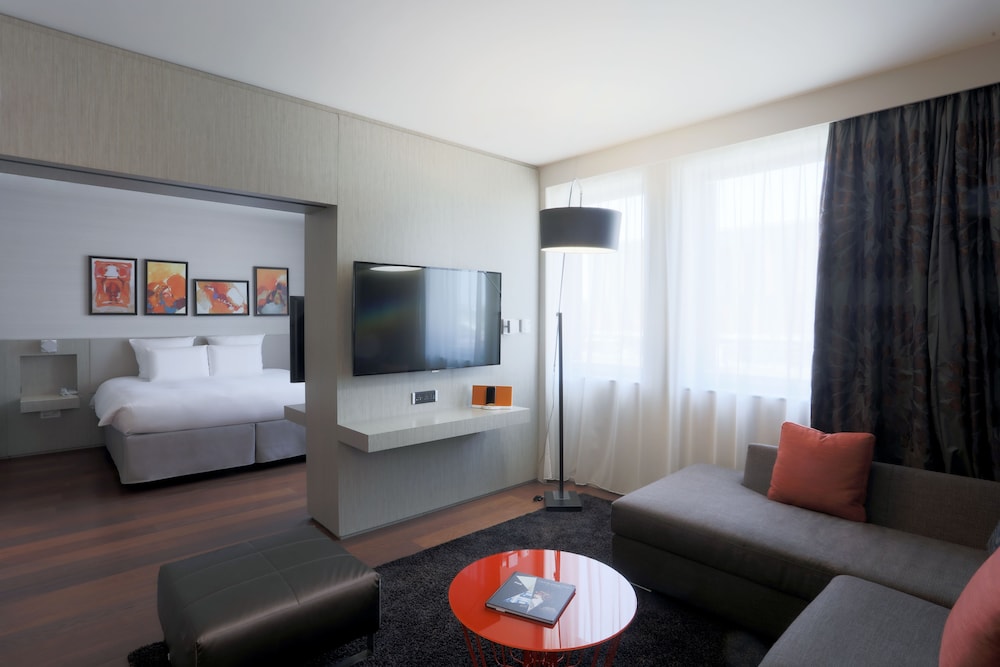 FirstName Toulouse - JDV by Hyatt 39/67