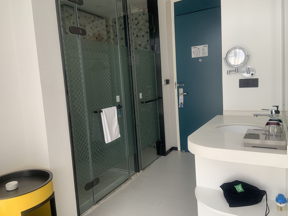 Ibis Styles Kunming Nanping Hotel 39/40