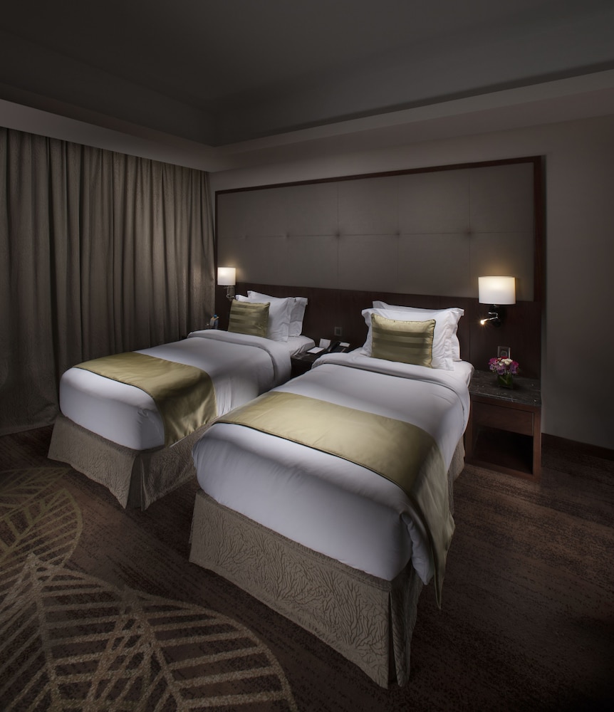 Ramee Rose Hotel 5/54