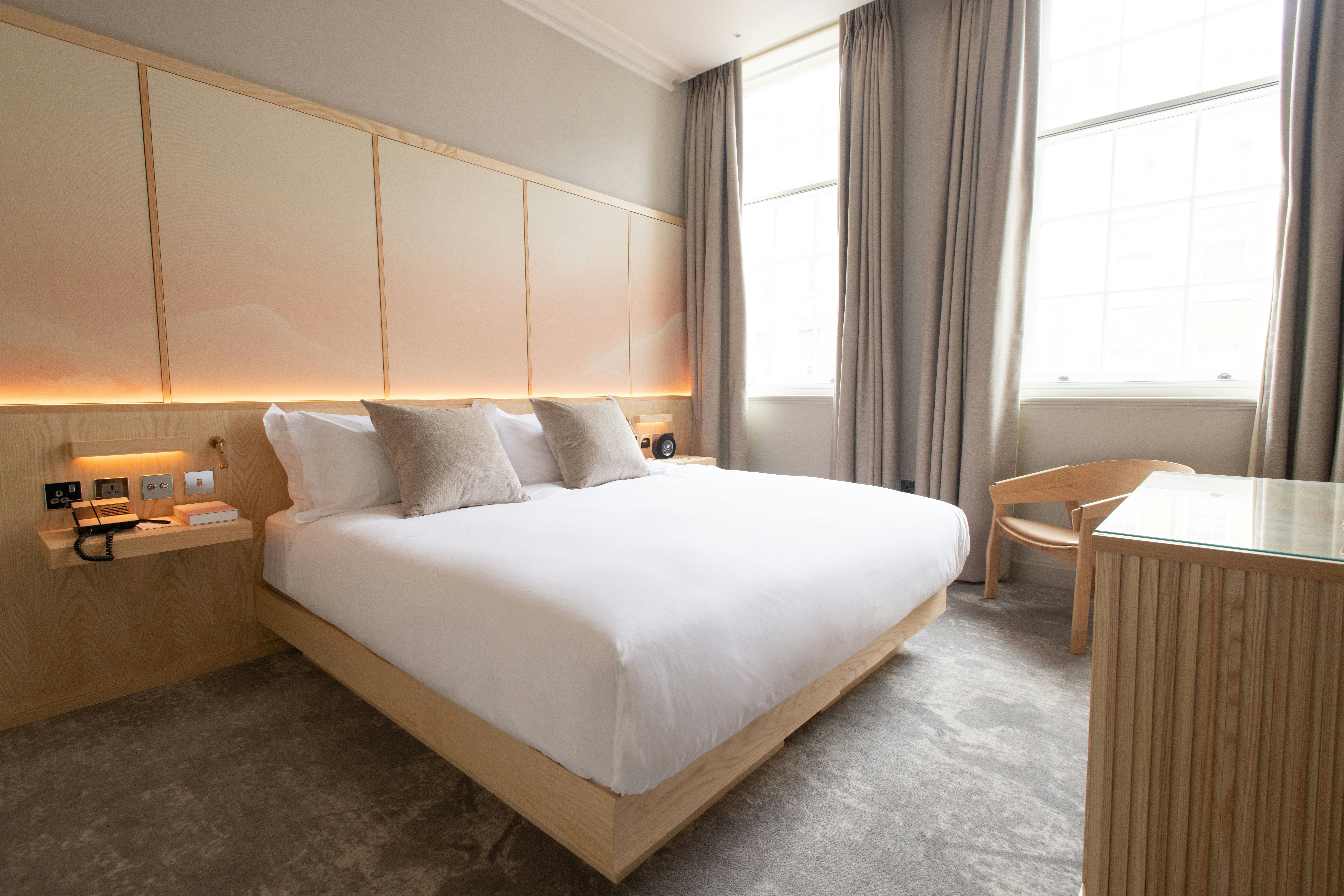 The Prince Akatoki London 15/50
