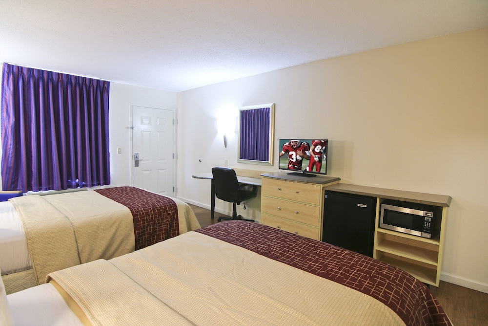 Red Roof Inn Somerset 10/37