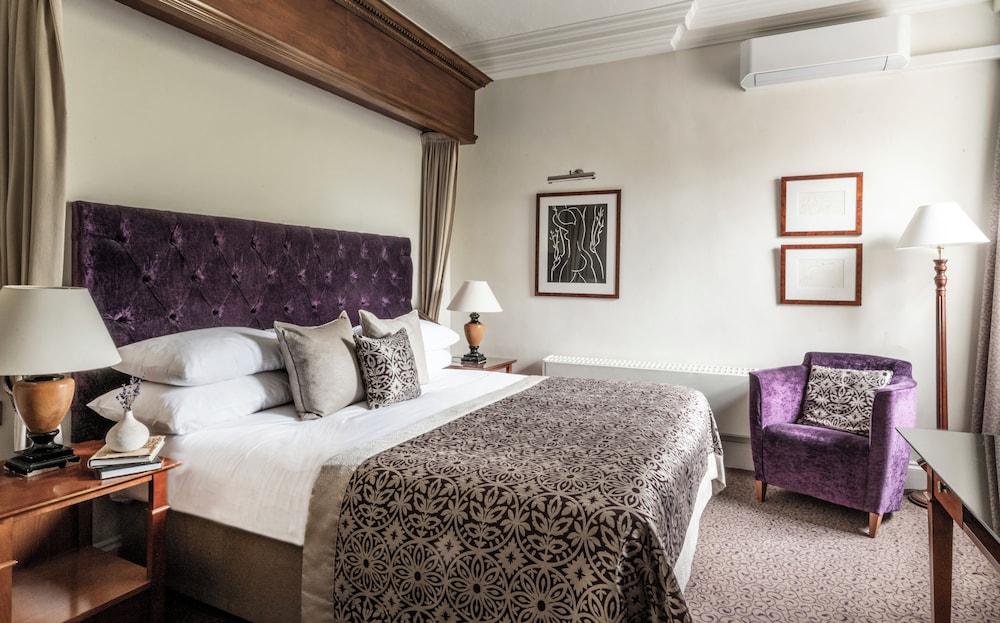 Brandshatch Place Hotel and Spa 13/48