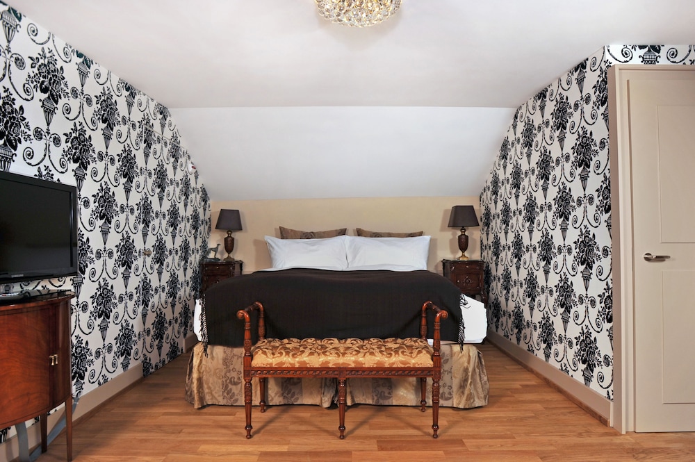 Townhouse Boutique Hotel 15/39
