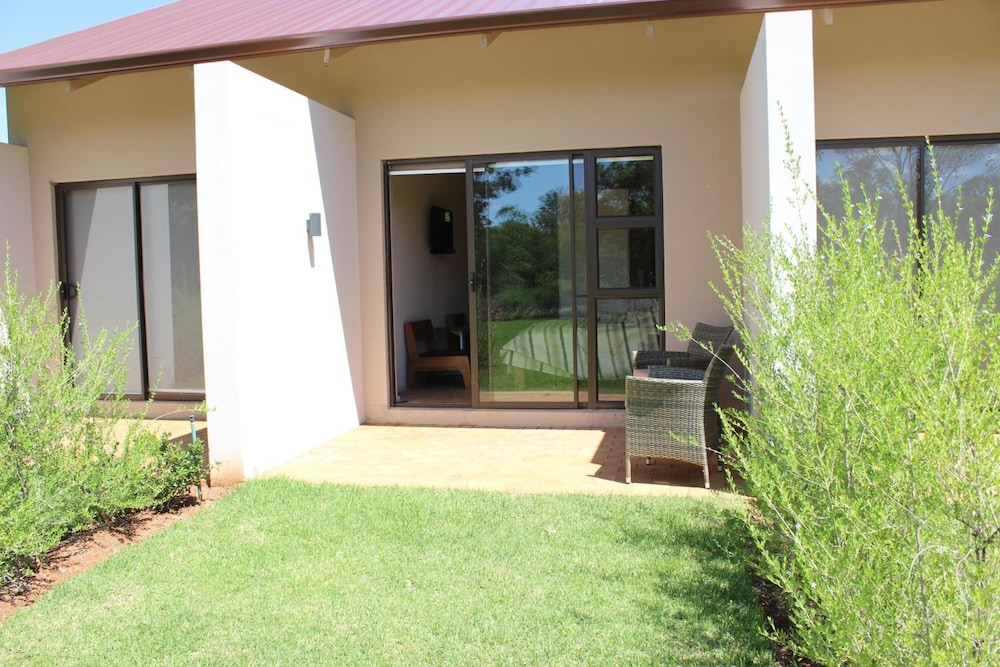 Esther's Country Lodge 24/35
