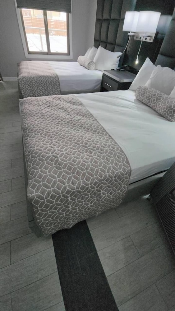 SOHO Suites Atlantic City Beach Block 19/46