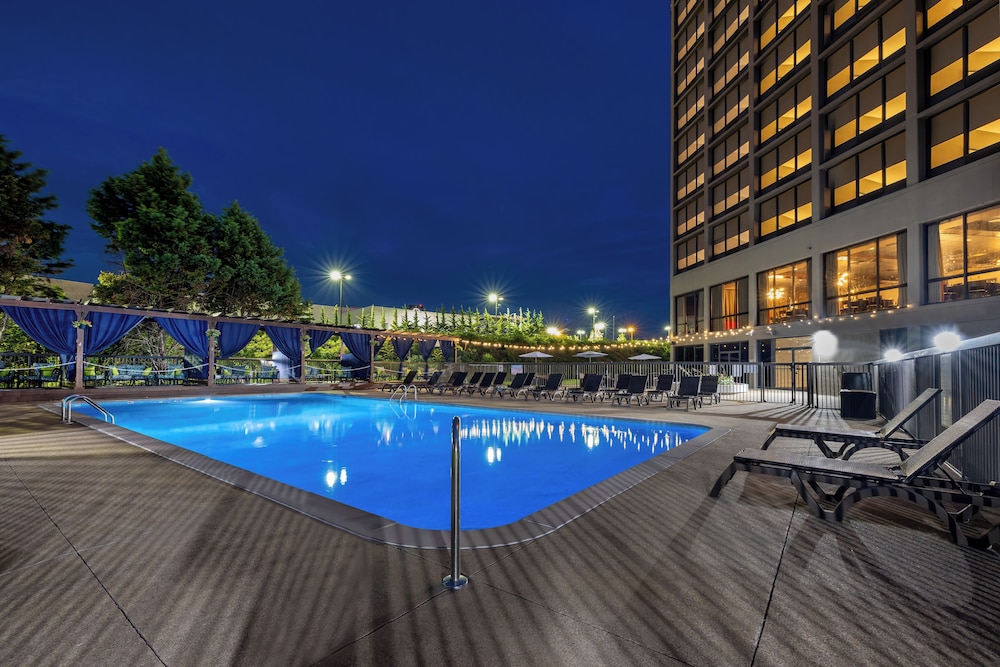 Hotel Preston Nashville Airport 36/70