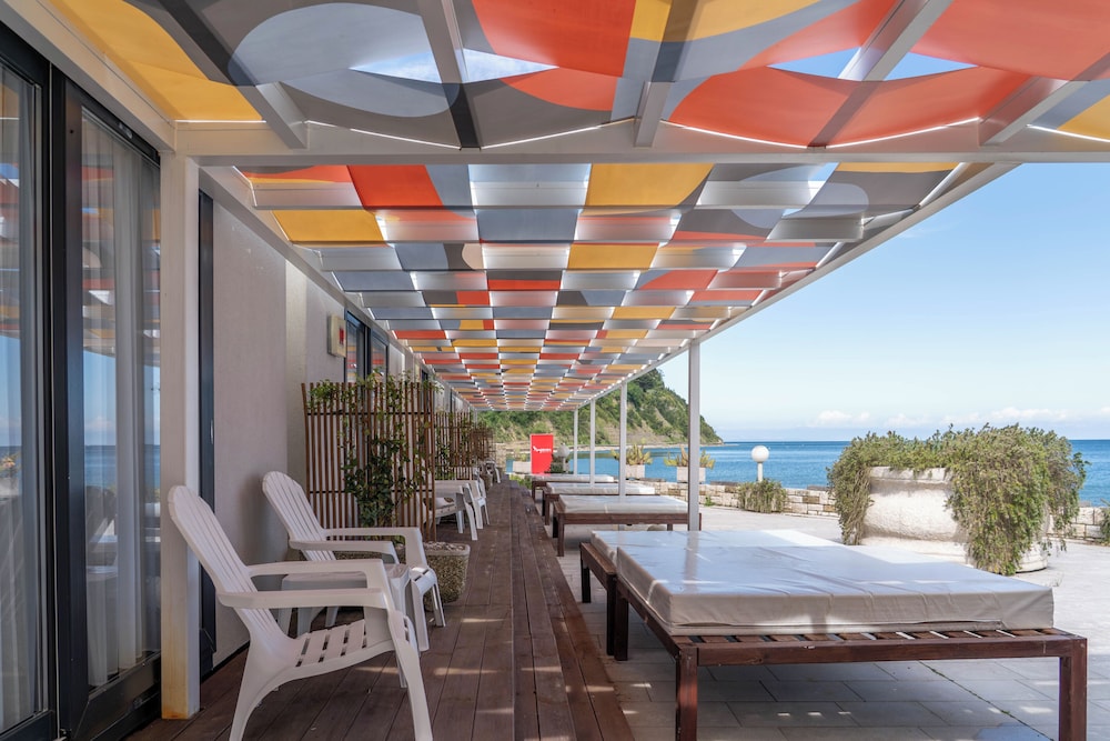 Barbara Piran Beach Hotel And Spa 5/70