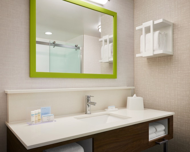 Hampton Inn Indianapolis Northwest Park 100 35/35