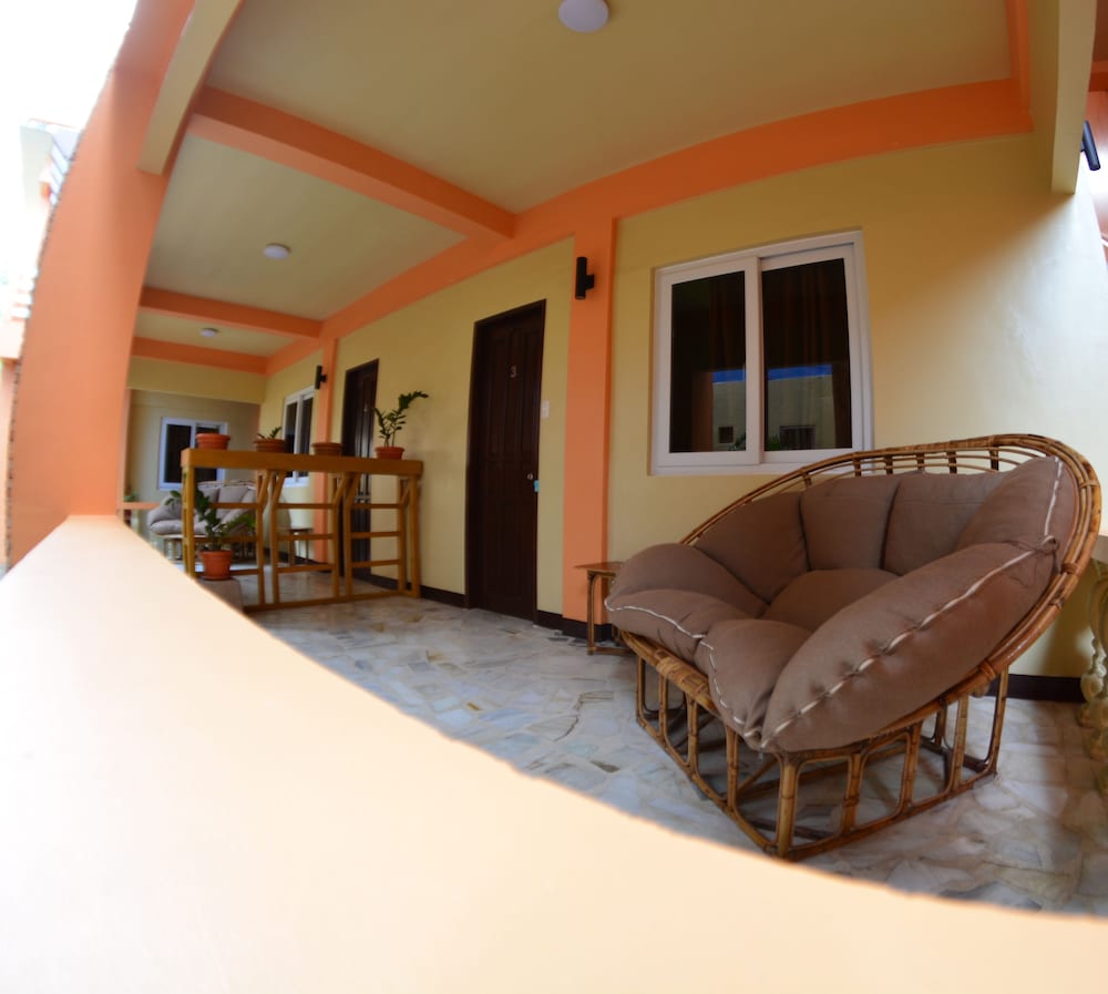 Papa Fred S Beach Resort 49/70