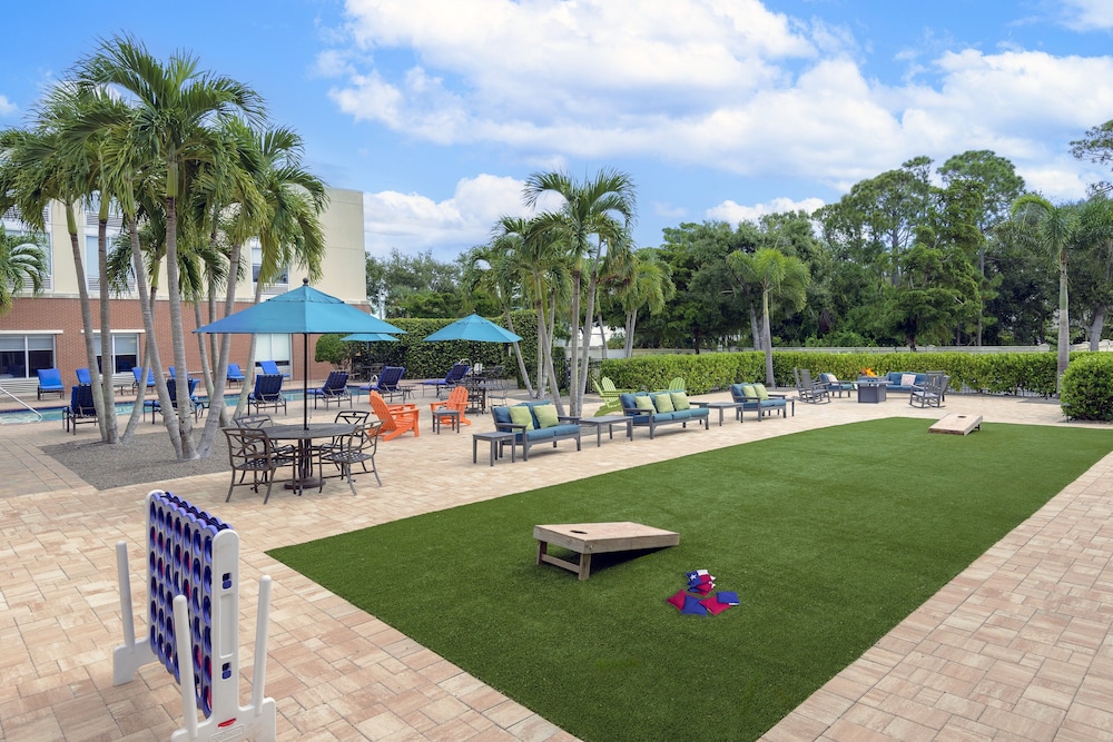 Hyatt Place Sarasota Bradenton 59/65