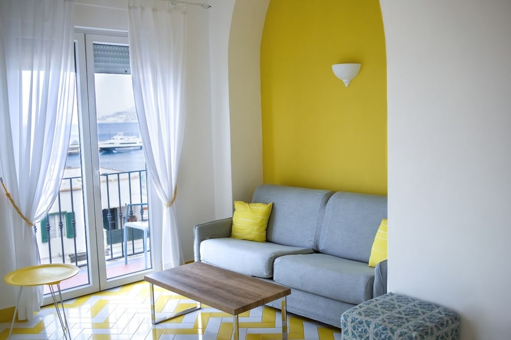 Relais Maresca Luxury Small Hotel 44/71