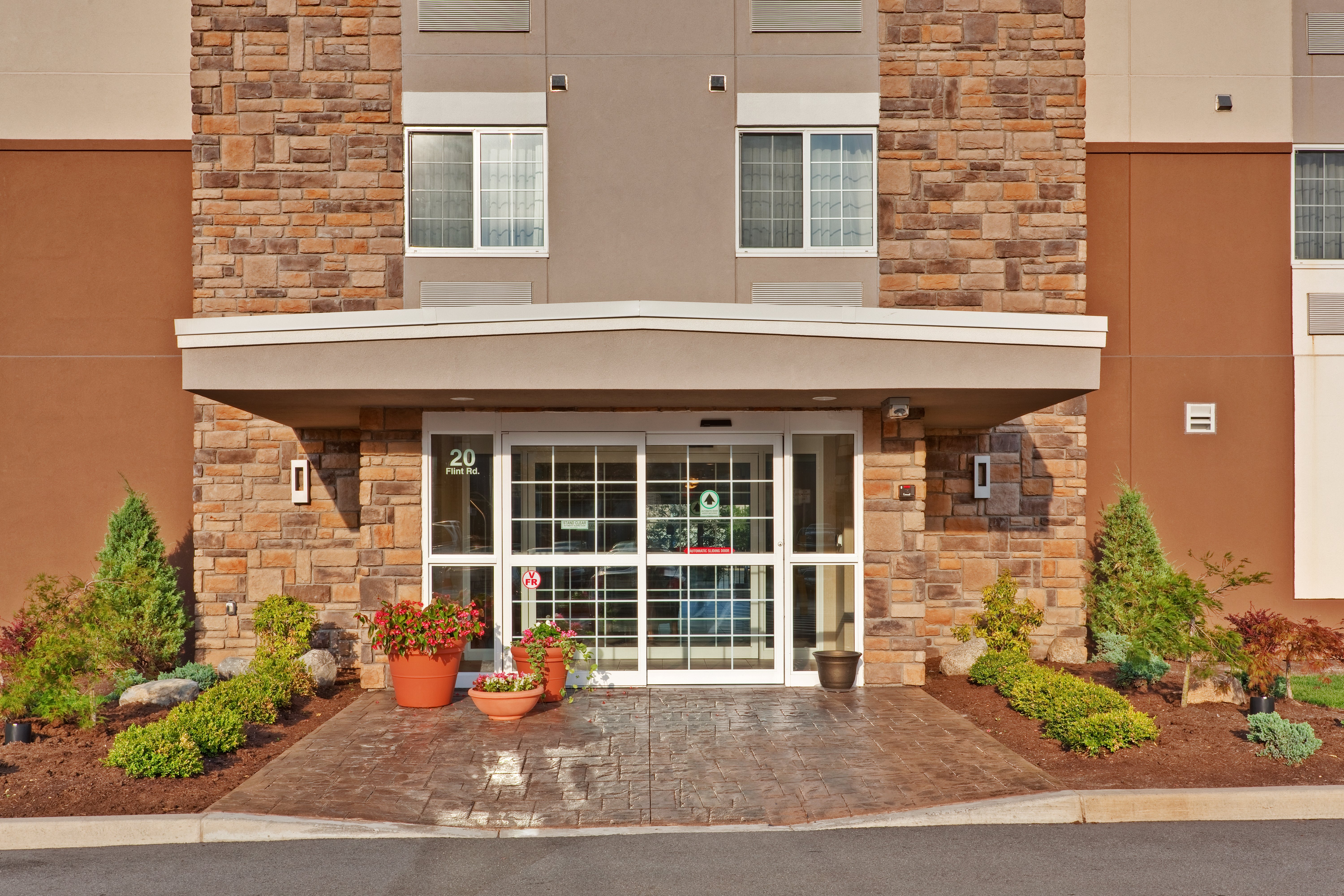 CANDLEWOOD SUITES BUFFALO AMHERST 6/77