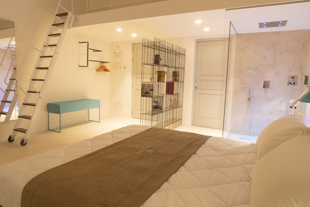 Donna Domenica Boutique Suites 28/50