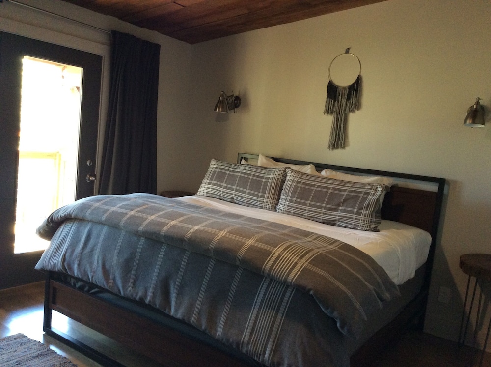 Semi Detached, Villa, King Bed, Kitchen
