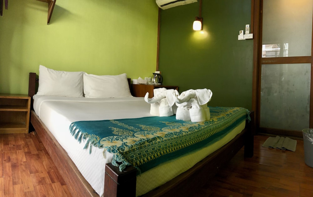 The Noi Guesthouse Koh Lipe 11/26
