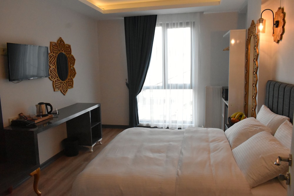 Avcilar Garden Hotel 18/48