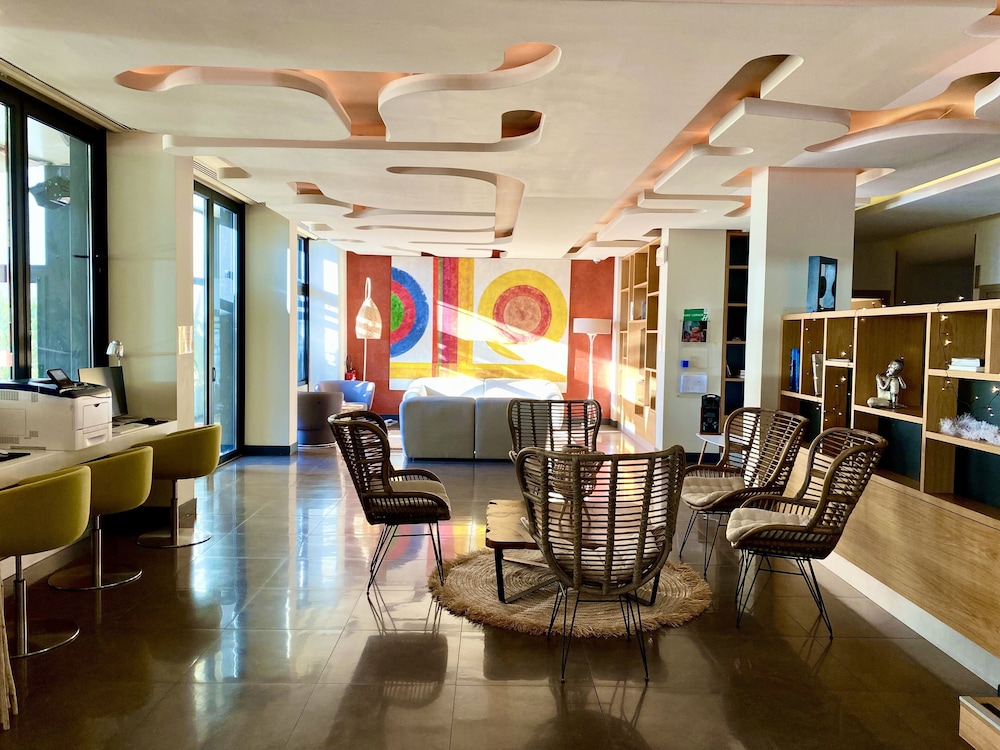 Luxotel Cannes 42/75