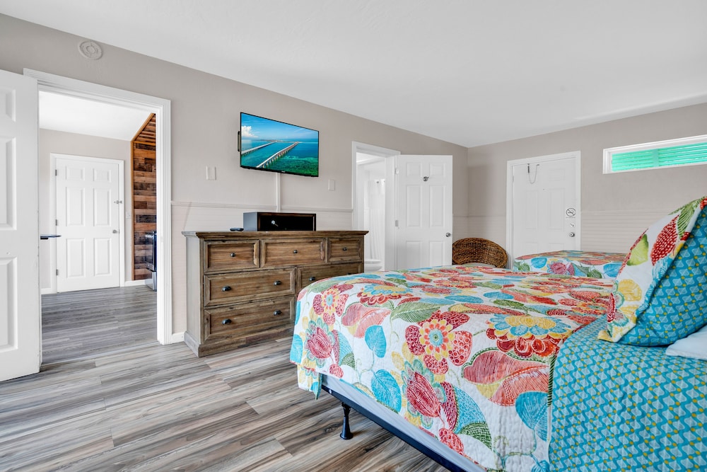 Coconut Cay Resort &amp; Marina 32/78