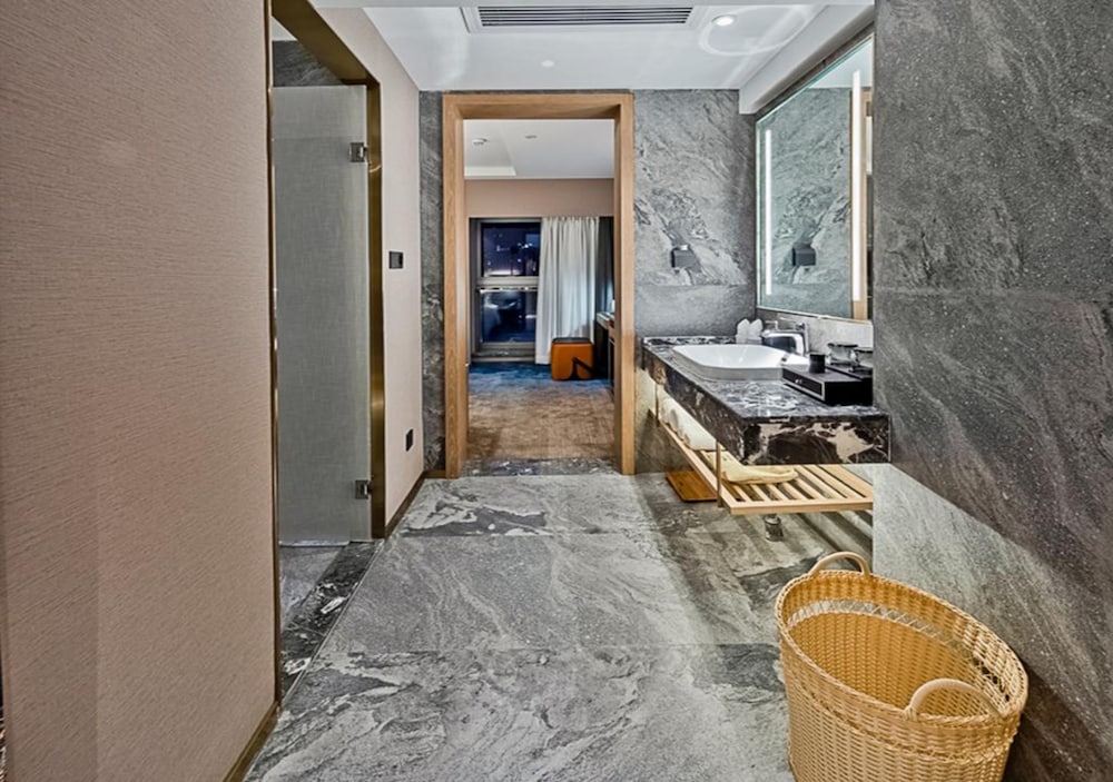 Royce Hotel Shenzhen 23/50